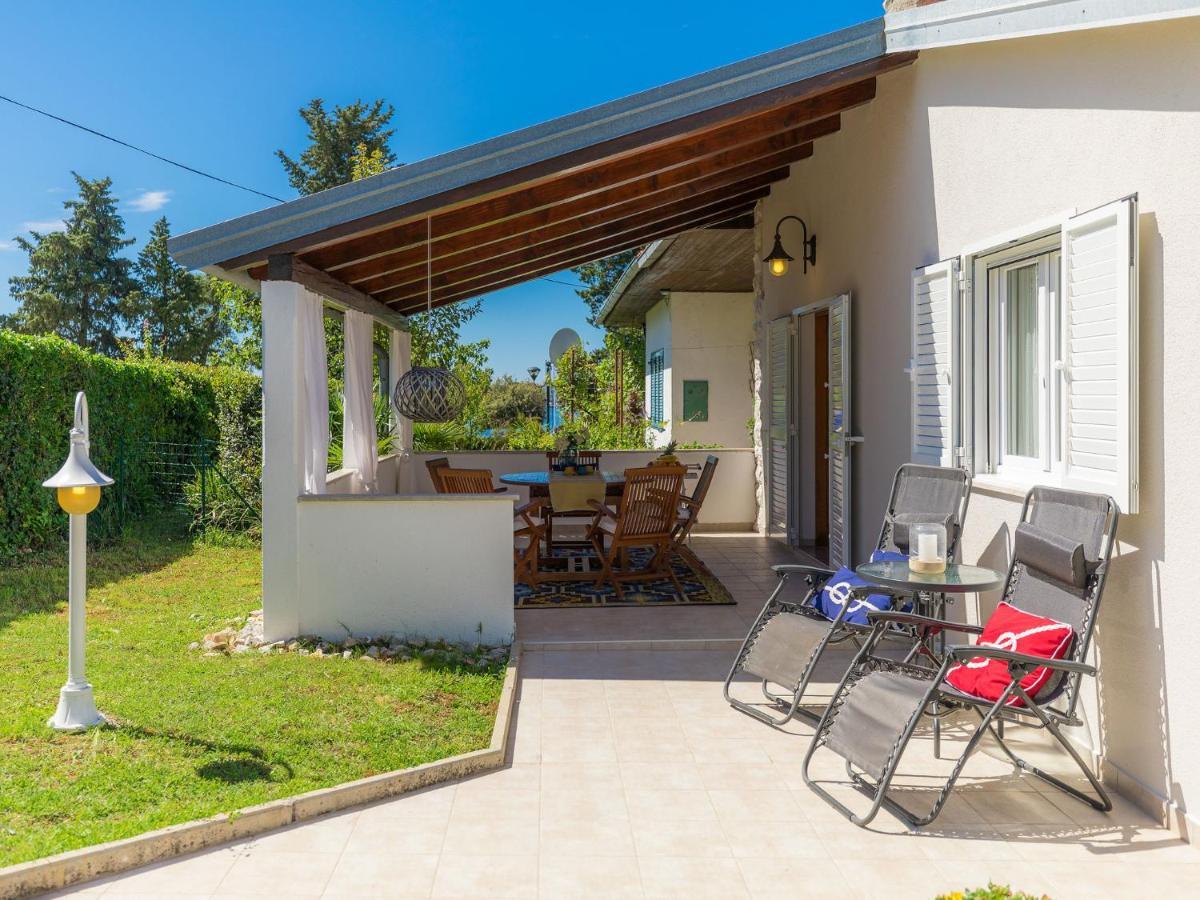 אומאג Holiday Home Punta By Interhome מראה חיצוני תמונה
