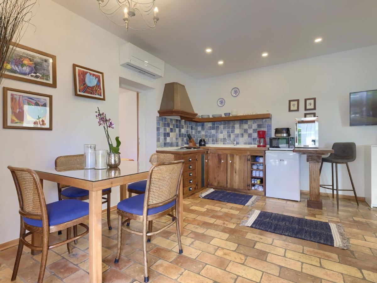אומאג Holiday Home Punta By Interhome מראה חיצוני תמונה
