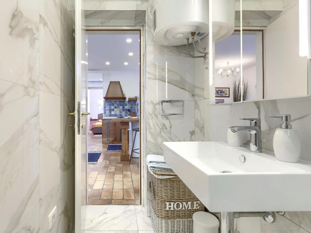 אומאג Holiday Home Punta By Interhome מראה חיצוני תמונה